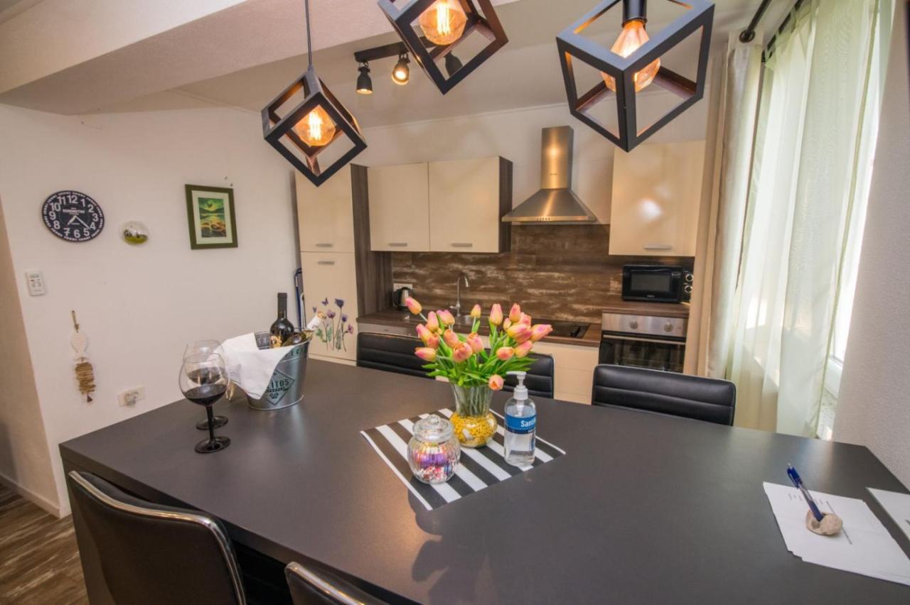 Apartment Traversa Novalja Εξωτερικό φωτογραφία