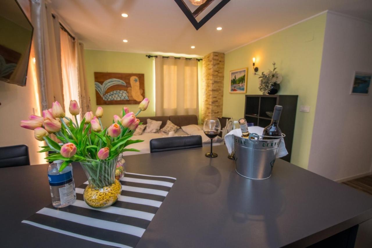 Apartment Traversa Novalja Εξωτερικό φωτογραφία